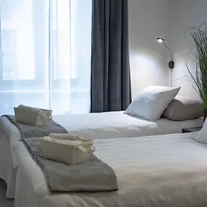 2* Hotel Lemonade